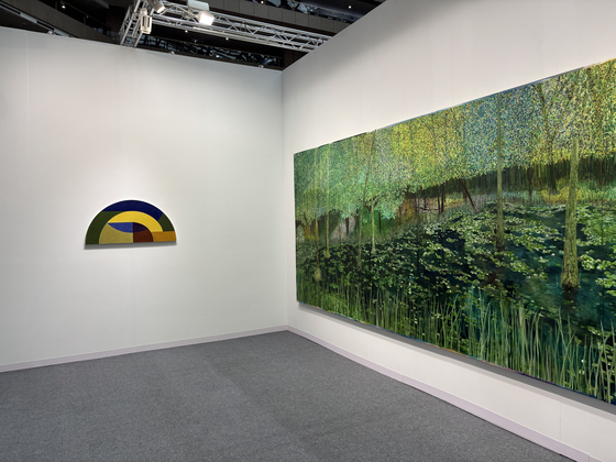 Gallery Baton's booth at Art Taipei 2025 [LEE JIAN]