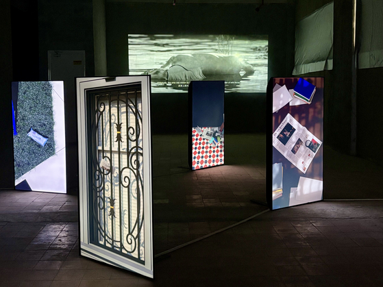 A vast urban art exhibition, dubbed the “Artist Treat” is taking place a former elementary school in the Huangpu District on Nov. 14. [LEE JIAN