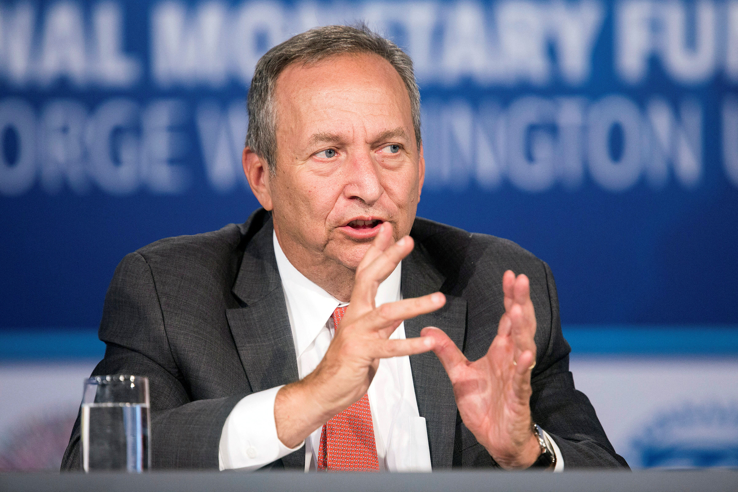 Larry Summers, then-president emeritus of Harvard University, speaks during a discussion on "A Reform Agenda for Europe's Leaders" during the World Bank/IMF annual meetings in Washington on Oct. 9, 2014. [REUTERS/YONHAP]