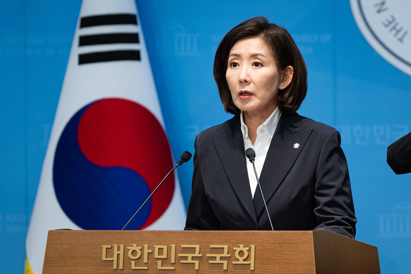 Rep. Na Kyung-won of the People Power Party speaks during a press conference at the National Assembly in western Seoul on Oct. 31. [NEWS1]