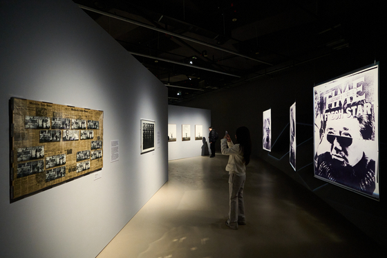 "All that Photography" is on display at the Photography Seoul Museum of Art in Dobong District, northern Seoul, during a press preview on Nov. 25. [PHOTO SEMA][PHOTO SEMA]            