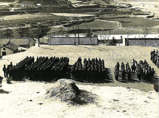 The photo shows Yeonghwasuk and Jaesaengwon, forced care facilities that operated in Busan in the 1960s. [BUSAN METROPOLITAN CITY]