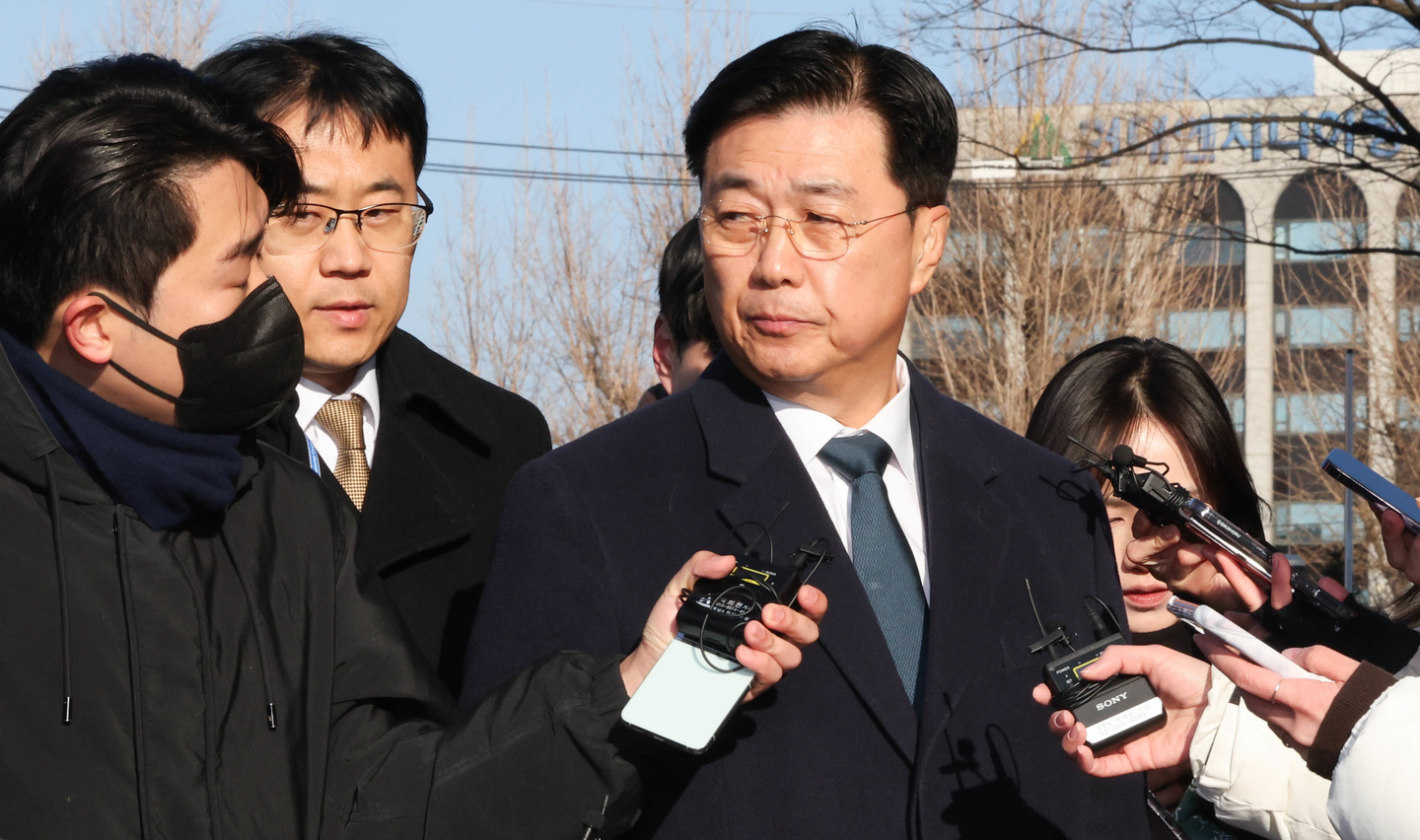 Hong Jang-won, former first deputy director of the National Intelligence Service, attends ex-president Yoon Suk Yeol's impeachment hearing at the Constitutional Court in Jongno District, central Seoul, on Feb. 20. [NEWS1] 