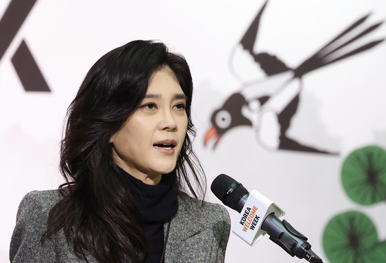 Hotel Shilla CEO Lee Boo-jin speaks at an event held at the Incheon International Airport on Oct. 23. [NEWS1]