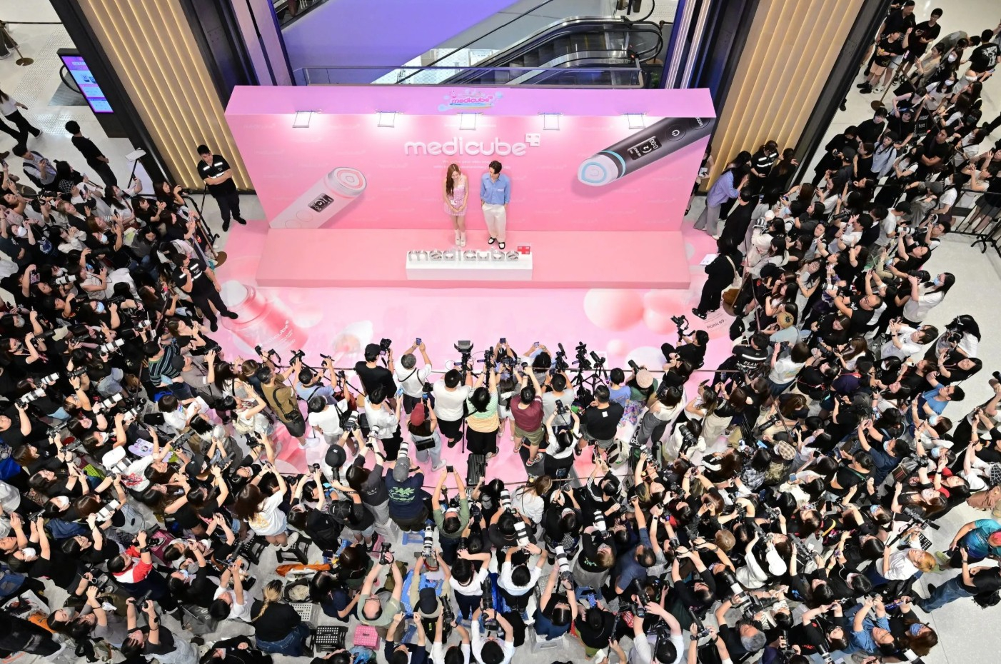 A pop-up store for Medicube, an APR brand, in Hong Kong [APR]