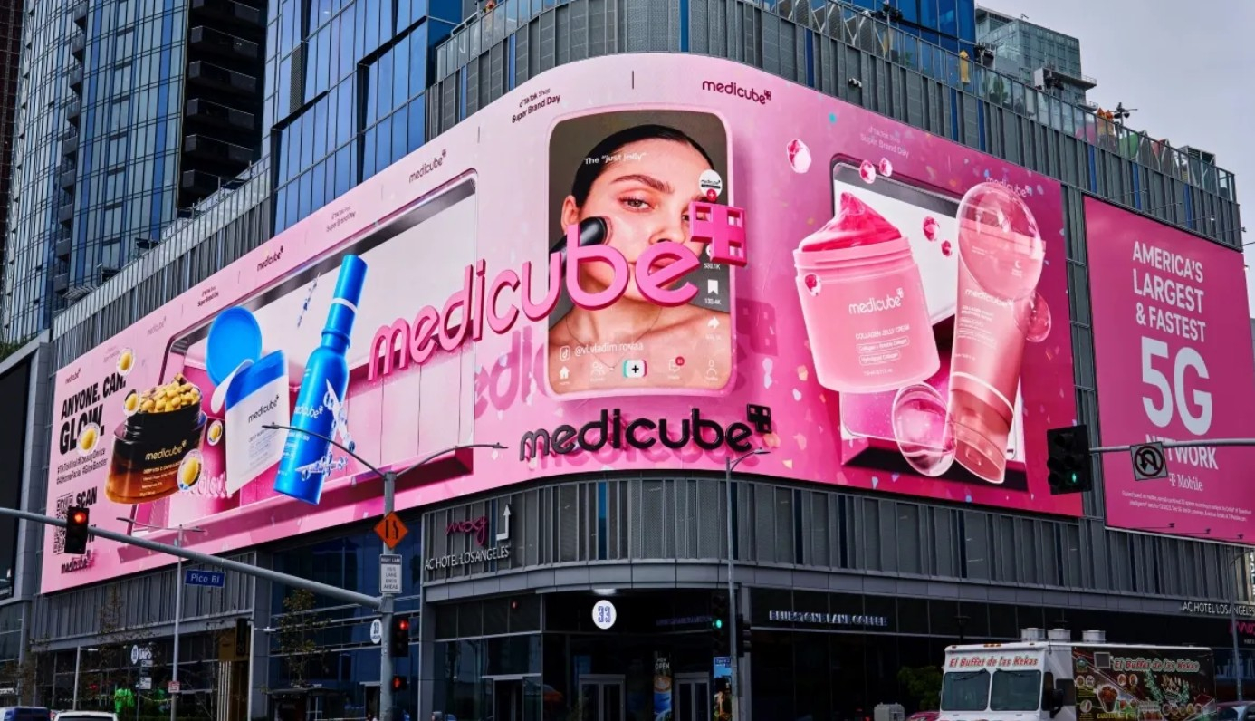 Korean cosmetics company APR's media facade advertisement in the United States [APR]
