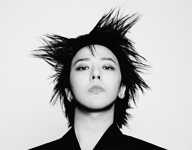 Singer G-Dragon [GALAXY CORPORATION]