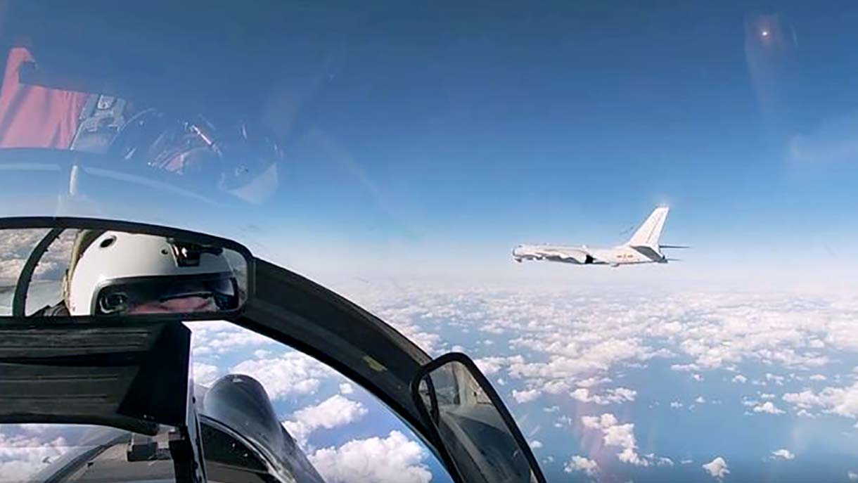 Russia releases a video footage of its aircraft, along with those of China, entering Korea’s air defense identification zone on Dec. 22, 2020. [SCREEN CAPTURE]
