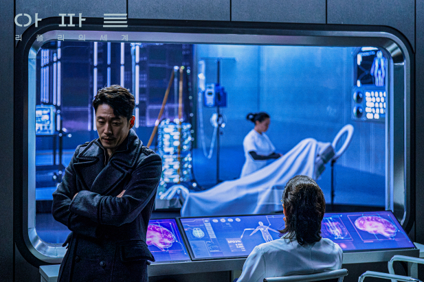 A still from film ″Apartment: In the Realm of Ripley″ [CJ CGV]