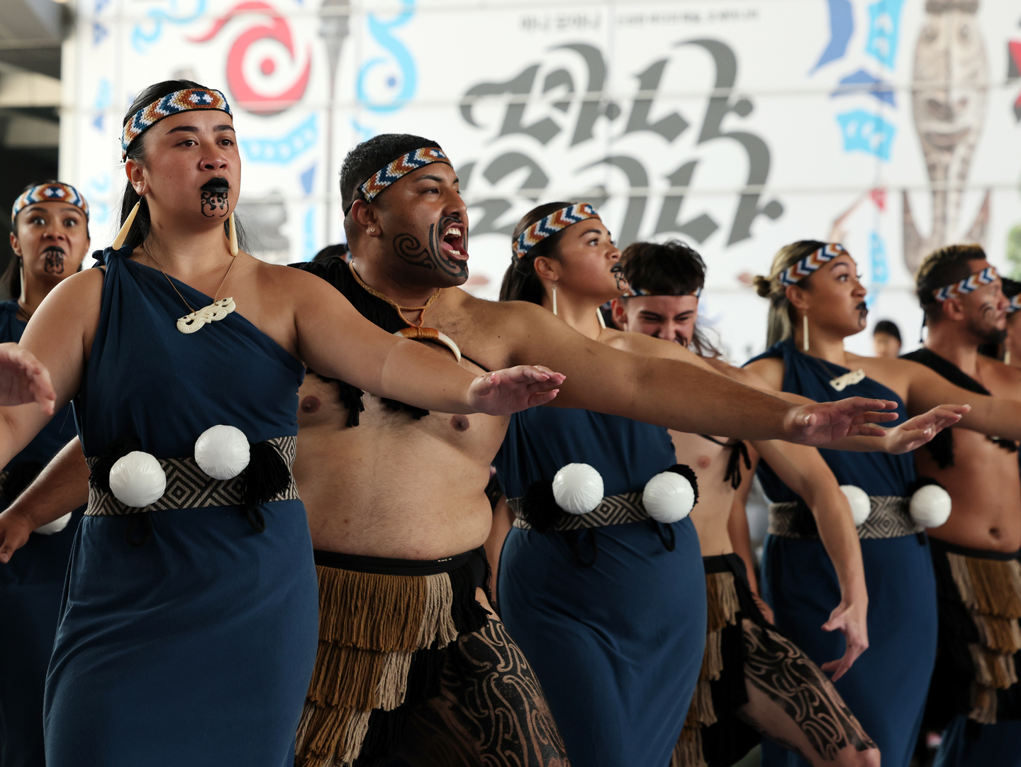 The Māori performance group Hiwa presents a kapa haka performance during a special event marking the exhibition "MANA MOANA - Arts of the Great Ocean, OCEANIA" at the National Museum of Korea in Yongsan District, central Seoul, on May 26. [NEWS1]