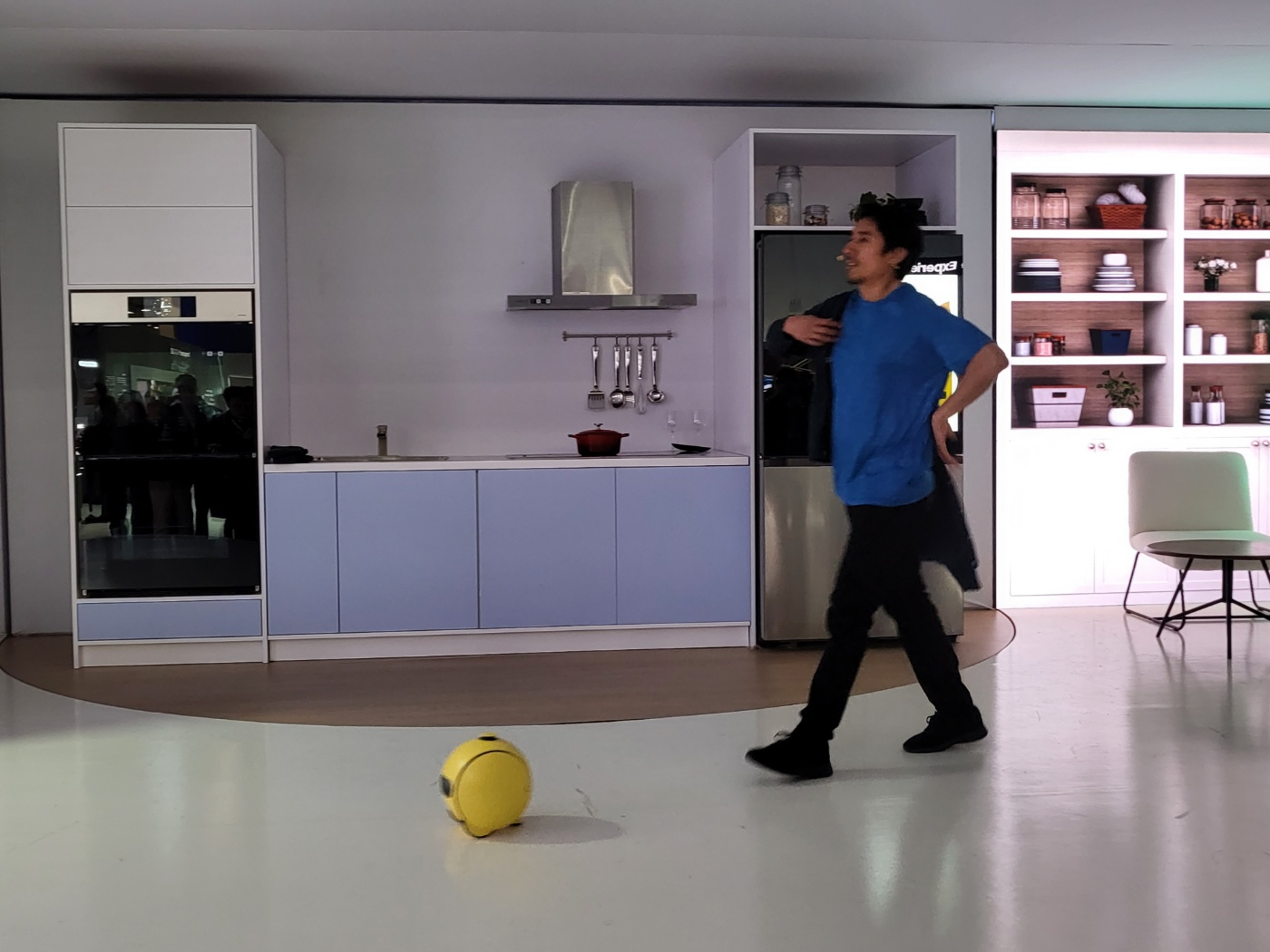 Samsung’s home robot Ballie, showcased at CES 2024 in Las Vegas. The model’s release has been pushed back indefinitely as humanoid robots capable of performing domestic chores move closer to reality. [SAMSUNG ELECTRONICS]