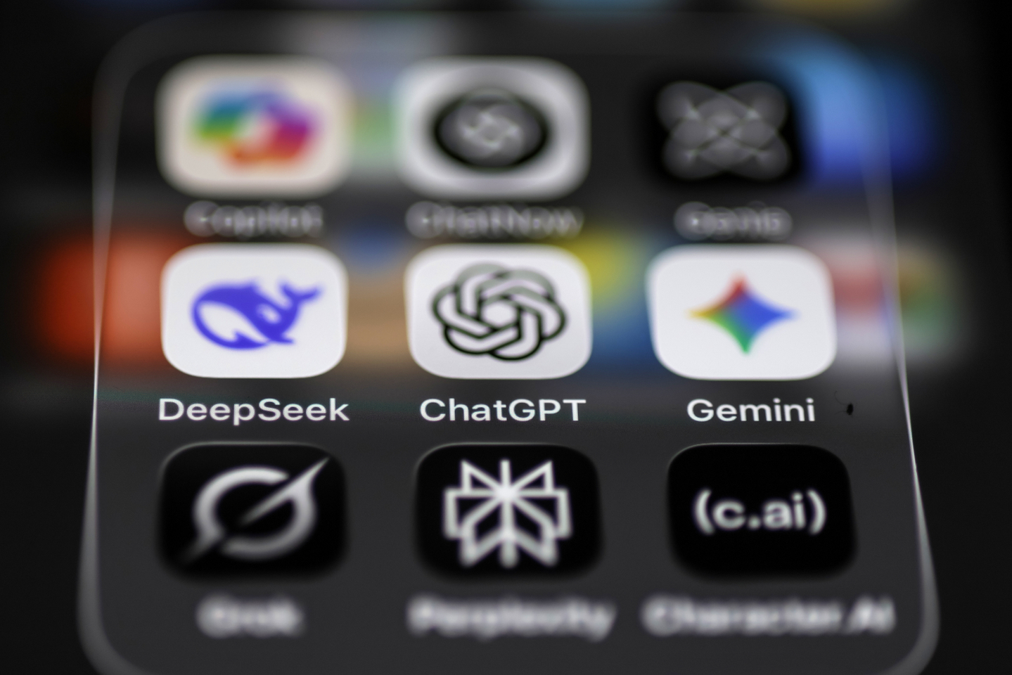 A mobile phone display showing the icons of AI apps Deepseek, Chatgpt and Gemini in Berlin on Oct. 31. [EPA/YONHAP] 