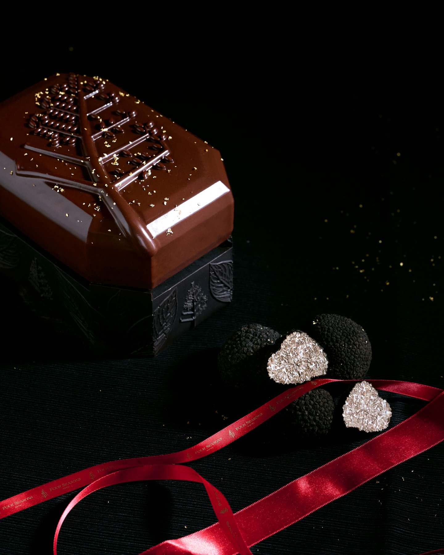 The Diamond Four Seasons Leaf [FOUR SEASONS HOTEL SEOUL]