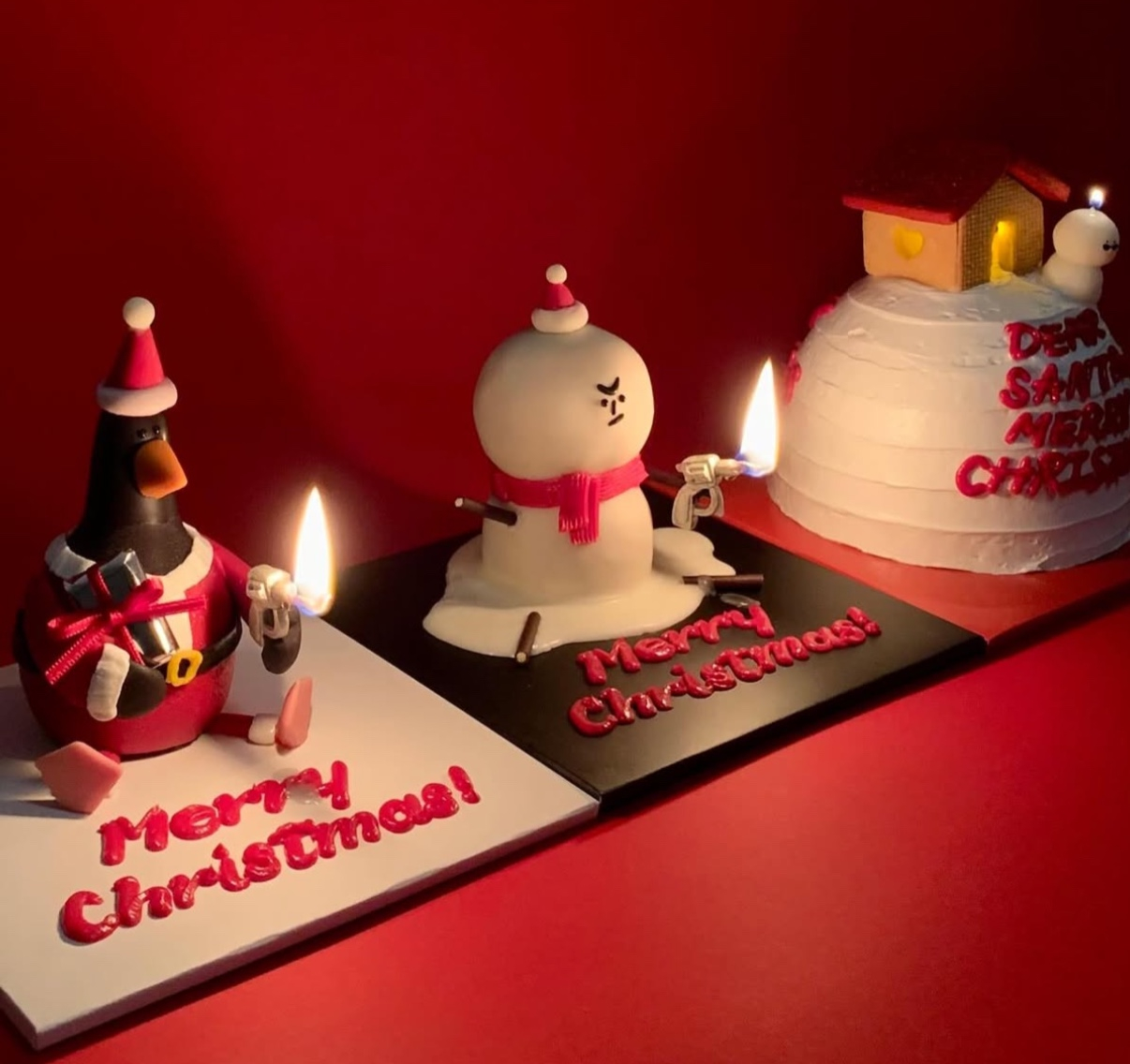 Butterthings Christmas cakes featuring funny designs with guns [SCREEN CAPTURE]