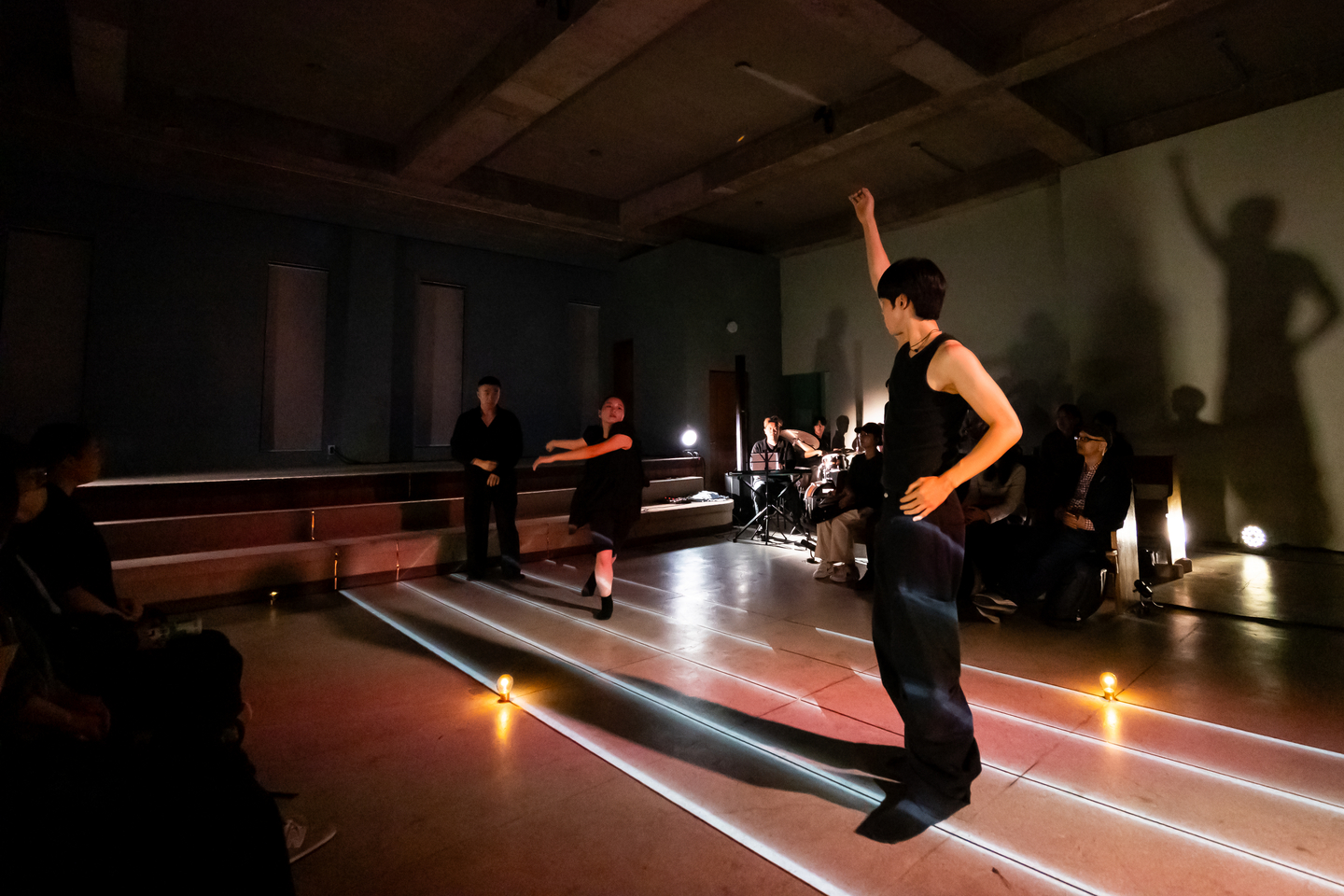 A scene from the “Practice of Harmony” workshop showcase held in October 2025 at TINC (This Is Not a Church) in Samseon-dong, Seoul [SEOUL PERFORMING ARTS FESTIVAL]