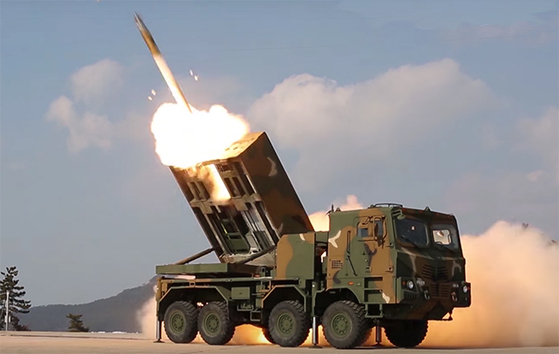 A Chunmoo multiple rocket launcher fires rockets. [MINISTRY OF NATIONAL DEFENSE]