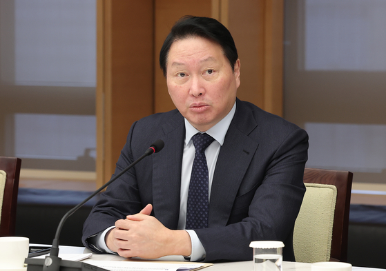 SK Group Chairman Chey Tae-won speaks at a conference on Dec. 18, 2025, in central Seoul. [NEWS1] 