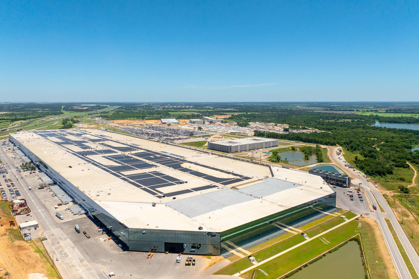 In an aerial view, the Tesla Headquarters are seen on July 24 in Austin, Texas. [GETTY IMAGES]