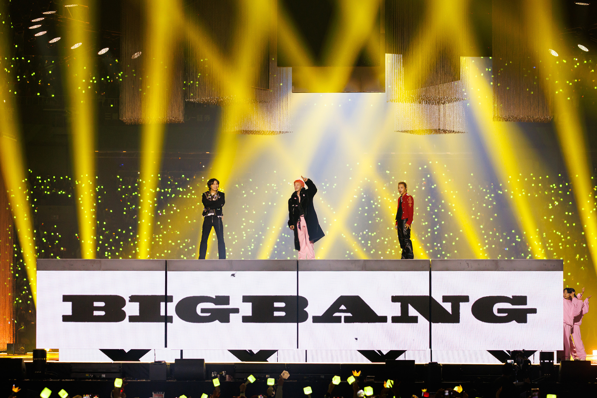 Big Bang performing at the 2024 MAMA Awards on Nov. 23, 2024, at the Kyocera Dome in Osaka, Japan [CJ ENM]
