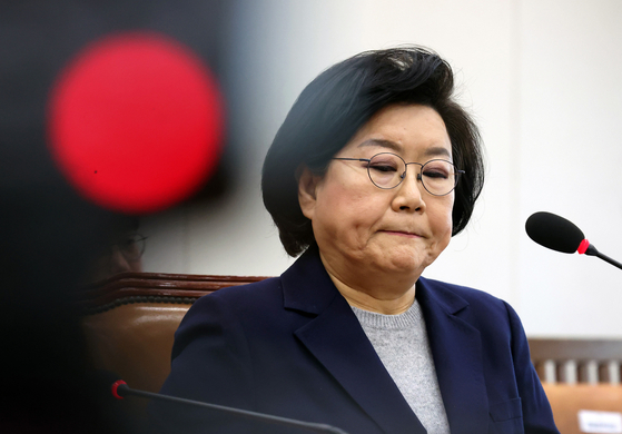 Lee Hye-hoon, the nominee for the first minister of the to-be-established Ministry of Planning and Budget, takes part in her confirmation hearing at the National Assembly in Yeouido, western Seoul, on Jan. 23. [NEWS1]
