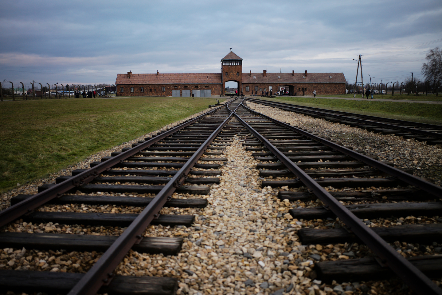 The railway tracks where hundred of thousands of people arrived to be directed to the gas chambers inside the former Nazi death camp of Auschwitz Birkenau, or Auschwitz II, are pictured in Oswiecim, Poland, on Dec. 7, 2019. [AP/YONHAP]