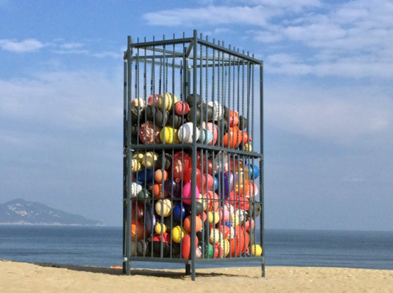 Nam Seoul Museum of Art will host a solo exhibition by sculptor Cho Sook-jin from July 29 to Nov. 15. Part of the museum’s annual sculptor series, the exhibition surveys more than 40 years of the artist’s practice since relocating to New York in 1988, spanning sculpture, installation, public art, performance, photography, sound and works using discarded materials and traces of place.[SEMA]