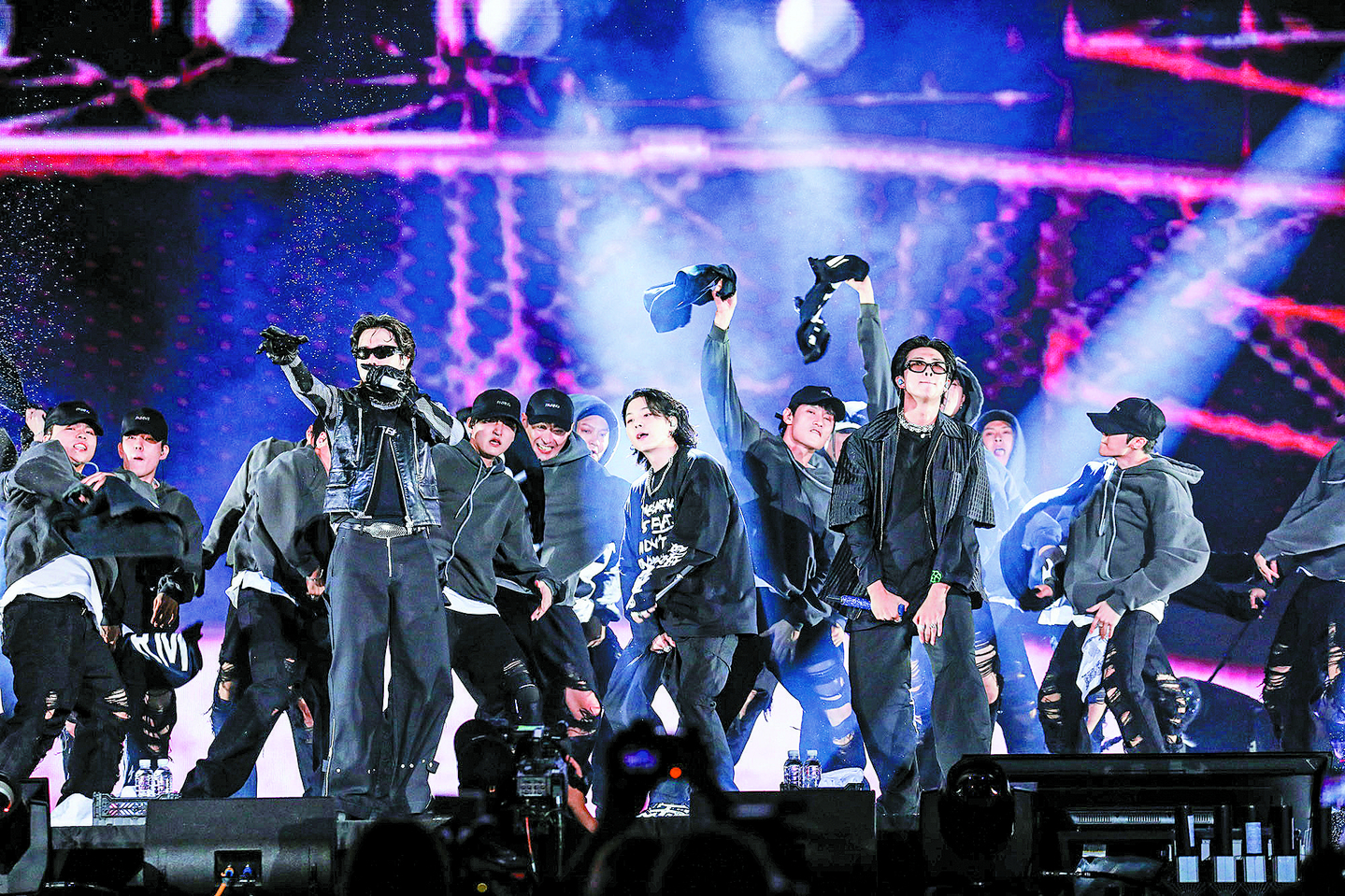 Boy band BTS performs during the ″BTS in Busan″ concert at Busan Asiad Main Stadium on Oct. 15, 2022. [NEWS1]