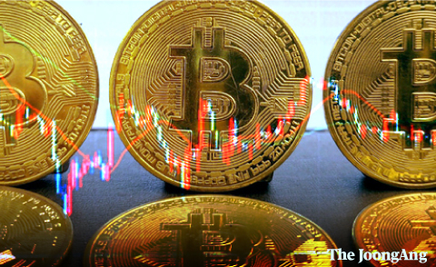 Bitcoin digital assets are seen in this file photo. [JOONGANG ILBO]