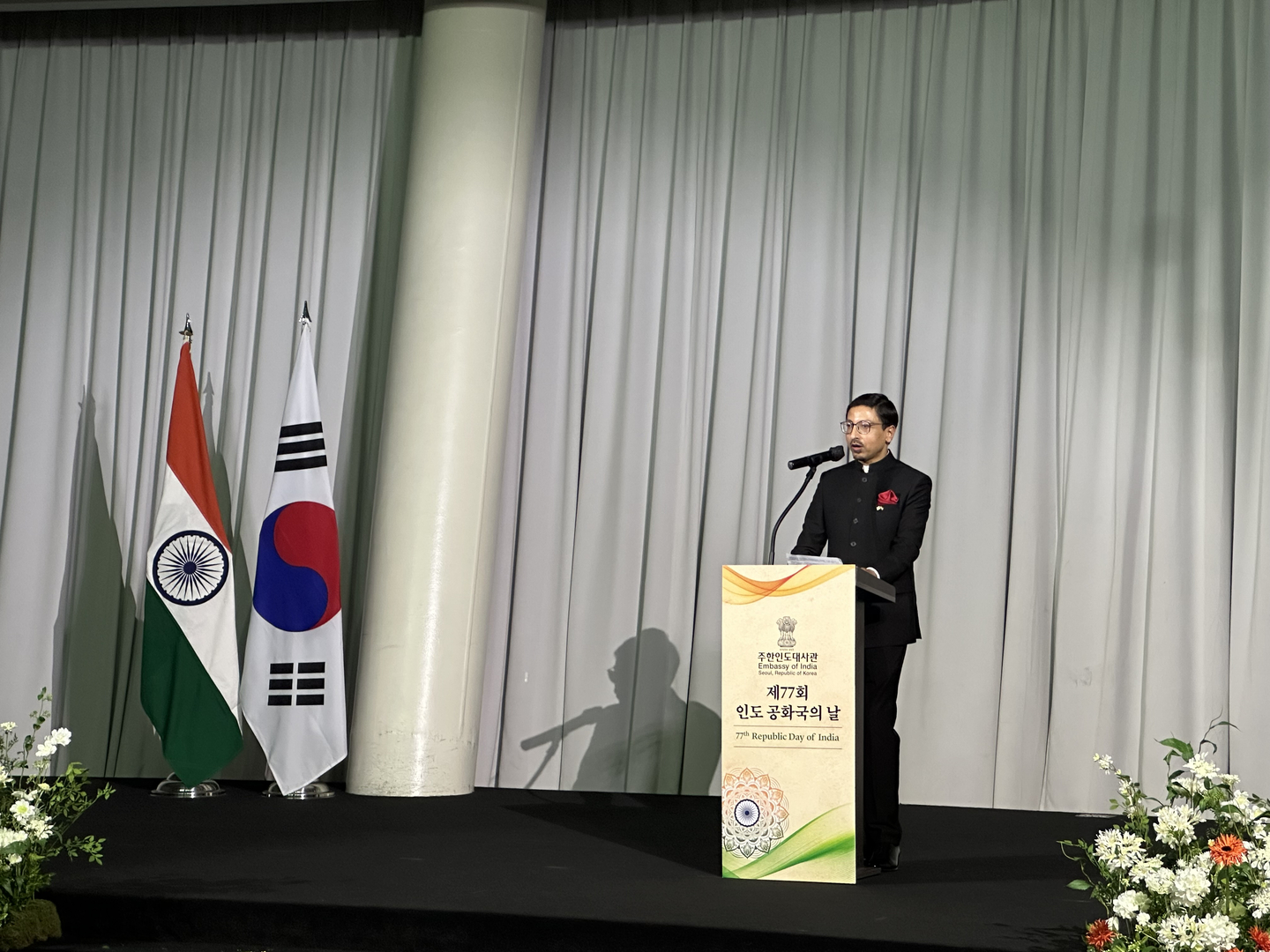 Gourangalal Das, India’s ambassador to Korea, delivers welcoming remarks at a reception celebrating the 77th Republic Day of India at Sebitseom in southern Seoul on Jan.26. [SEO JI-EUN]