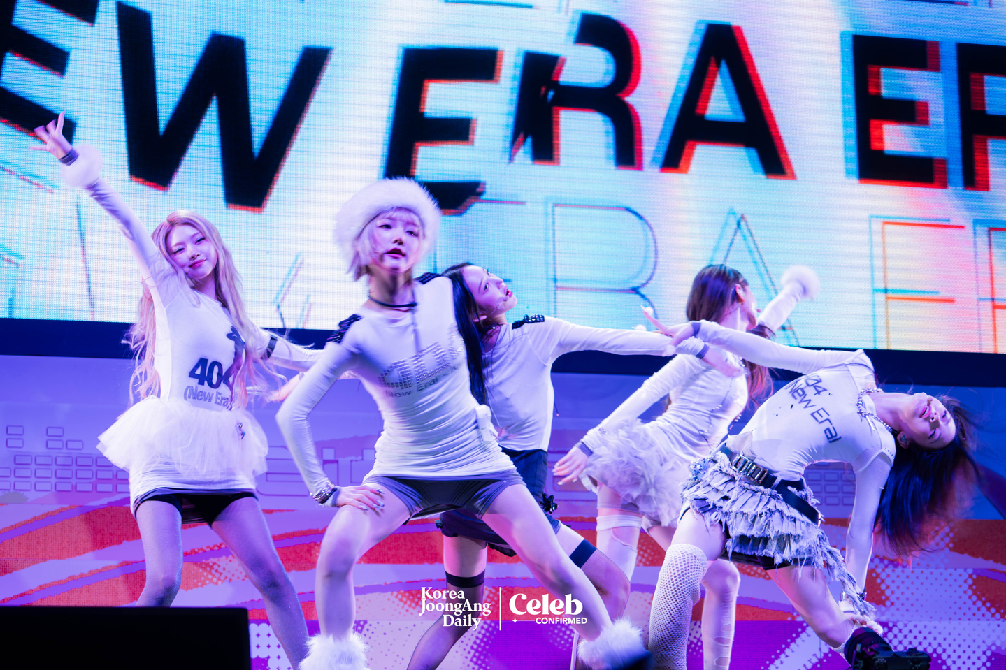 Girl group KiiiKiii performs the lead track “404 (New Era)” during a showcase for the release of its second EP, “Delulu Pack,” at Yes24 Live Hall in eastern Seoul on Jan. 26. [DANIELA GONZALEZ PEREZ]