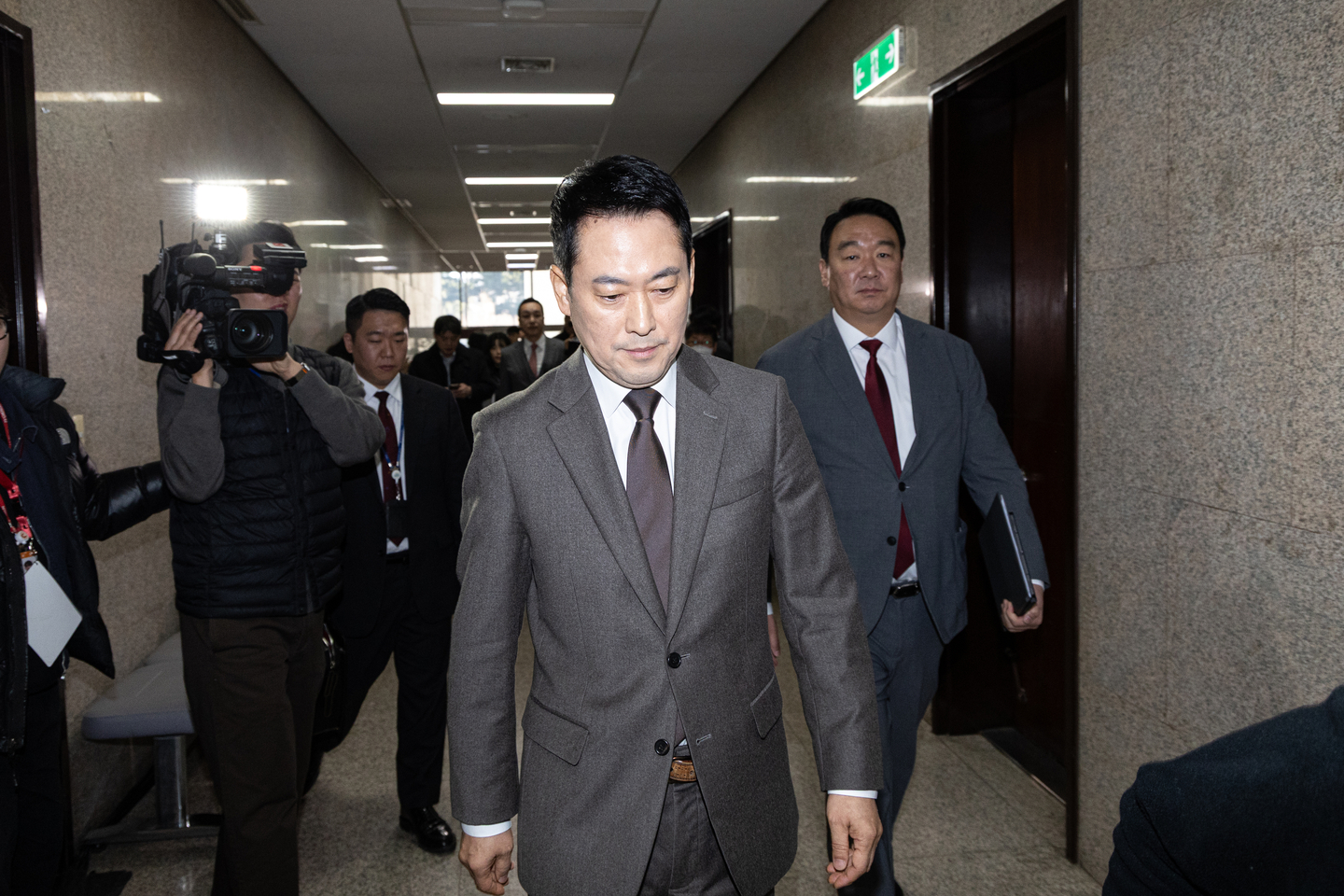 People Power Party leader Jang Dong-hyeok is seen after a party supreme council meeting at the National Assembly in Yeouido, western Seoul, on Jan. 29. [NEWS1]