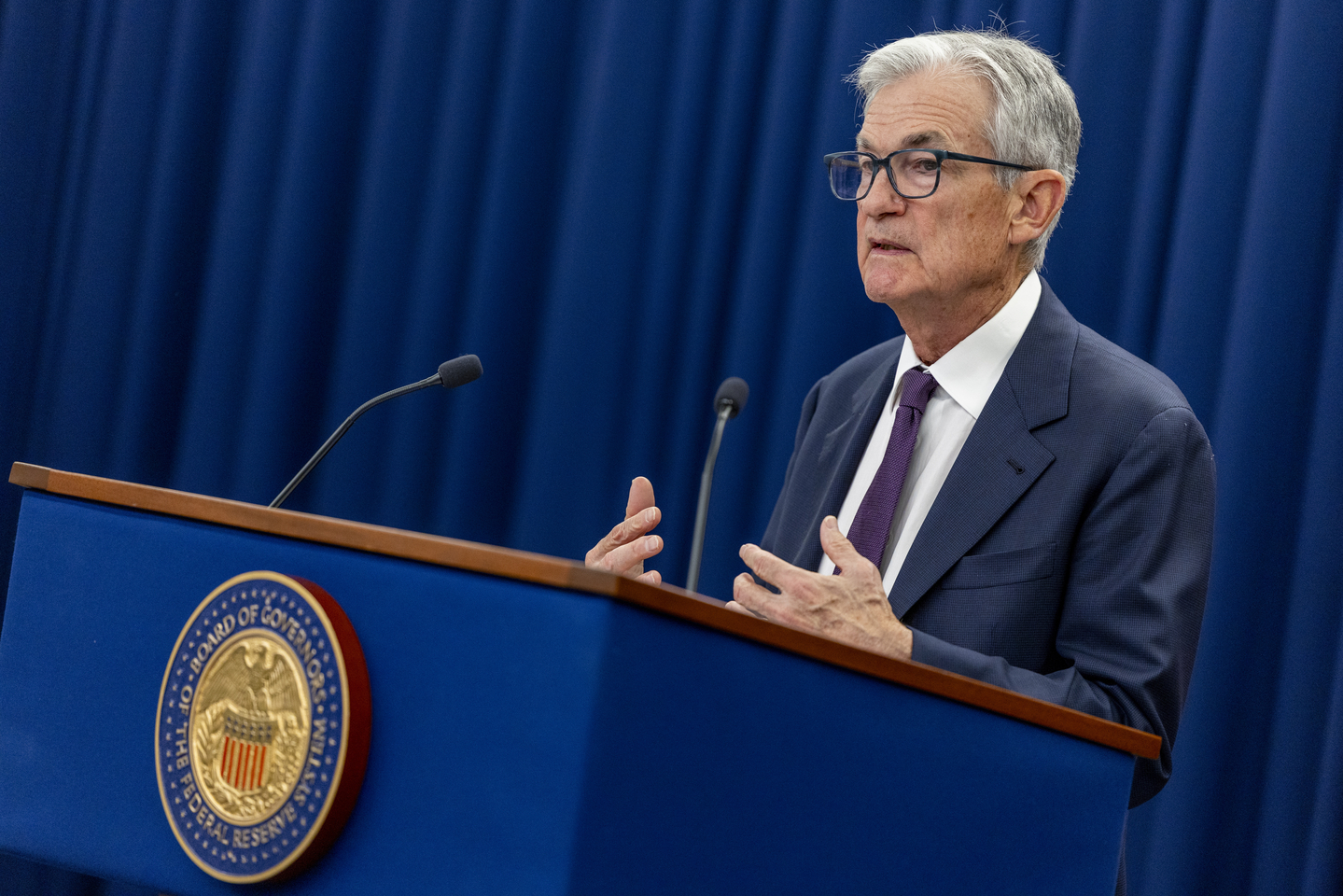 Federal Reserve Board Chairman Jerome Powell responds to a question from the news media during a press conference at the Federal Reserve in Washington on Jan. 28. [EPA/YONHAP] 