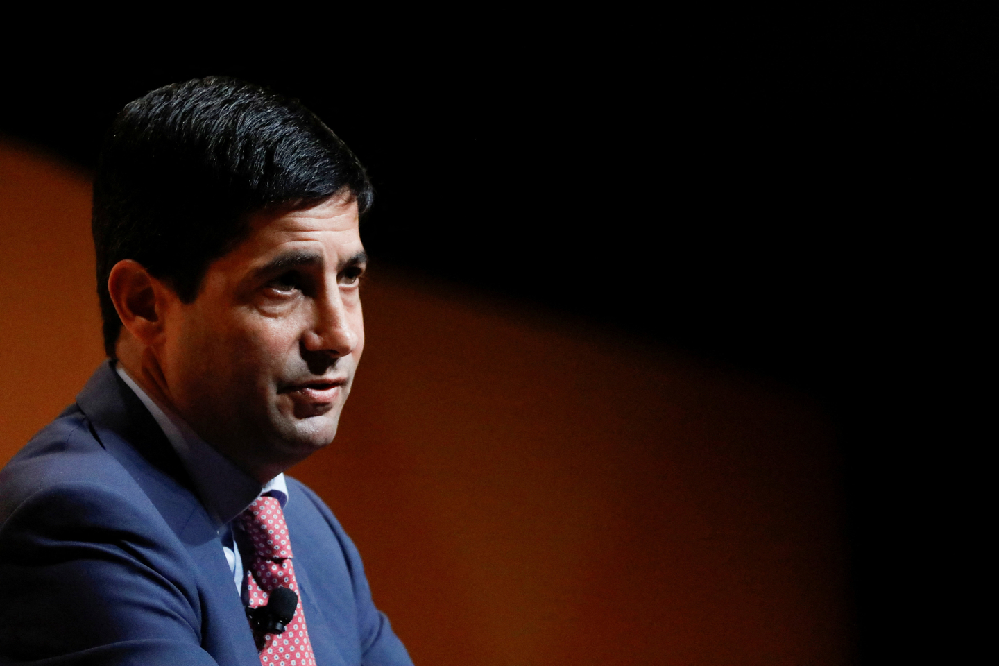 Kevin Warsh, U.S. President Donald Trump's nominee for U.S. Federal Reserve chair, speaks during the Sohn Investment Conference in New York City as an economics fellow at the Hoover Institution and lecturer at the Stanford Graduate School of Business on May 8, 2017. [REUTERS/YONHAP]