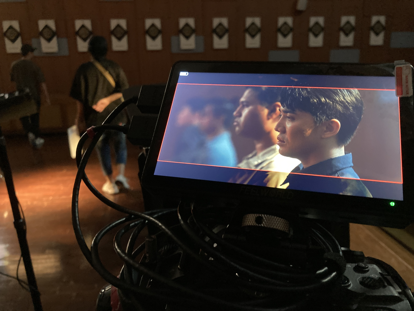 Le Anh Ton takes part in the filming of the independent film "Drained by Dreams" (2025). [LE ANH TON]