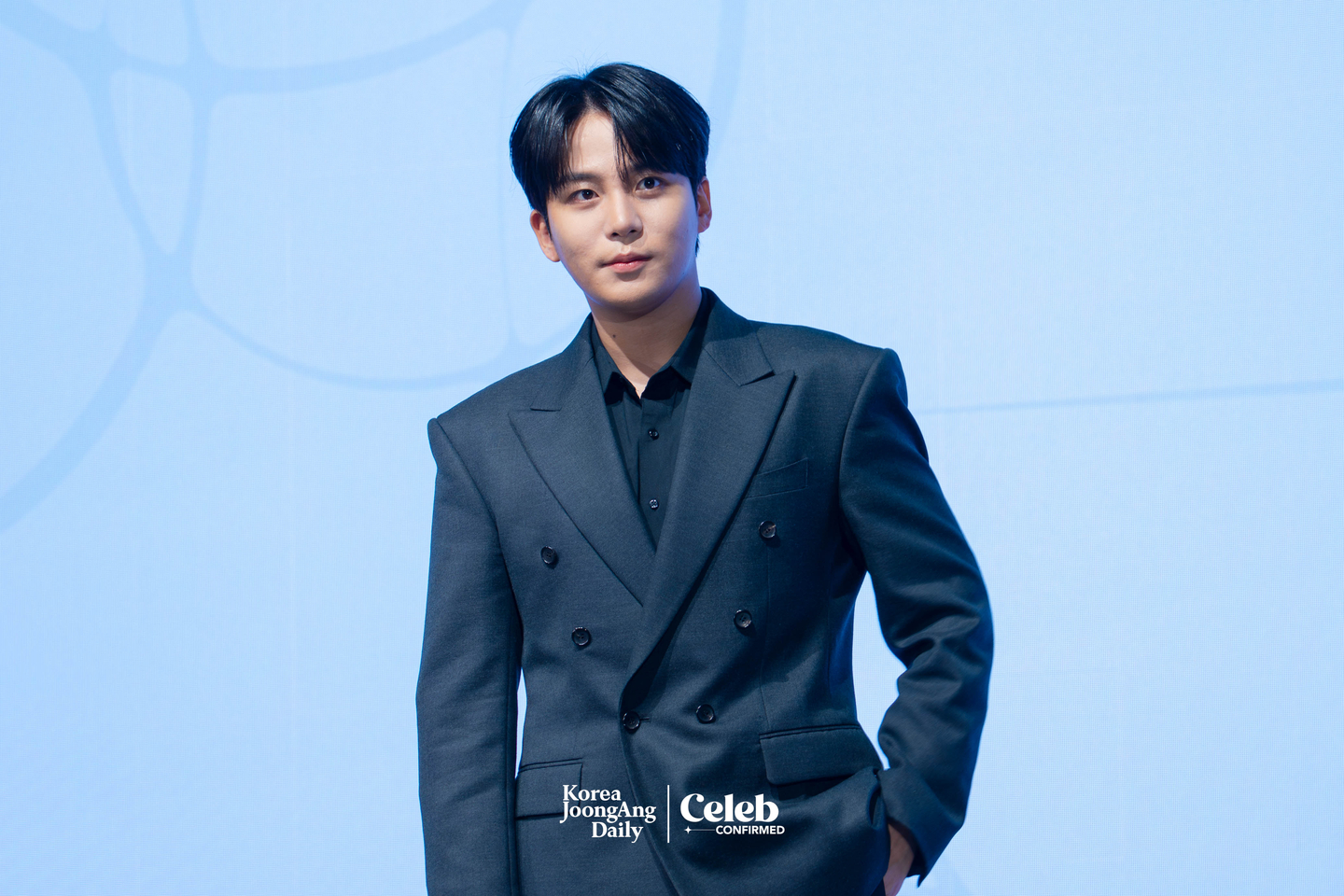 Ateez’s Jongho poses for photos during a press conference for the release of the group’s 13th EP, “Golden Hour: Part.4,” at the Fairmont Ambassador Seoul in western Seoul on Feb. 5. [DANIELA GONZALEZ PEREZ]