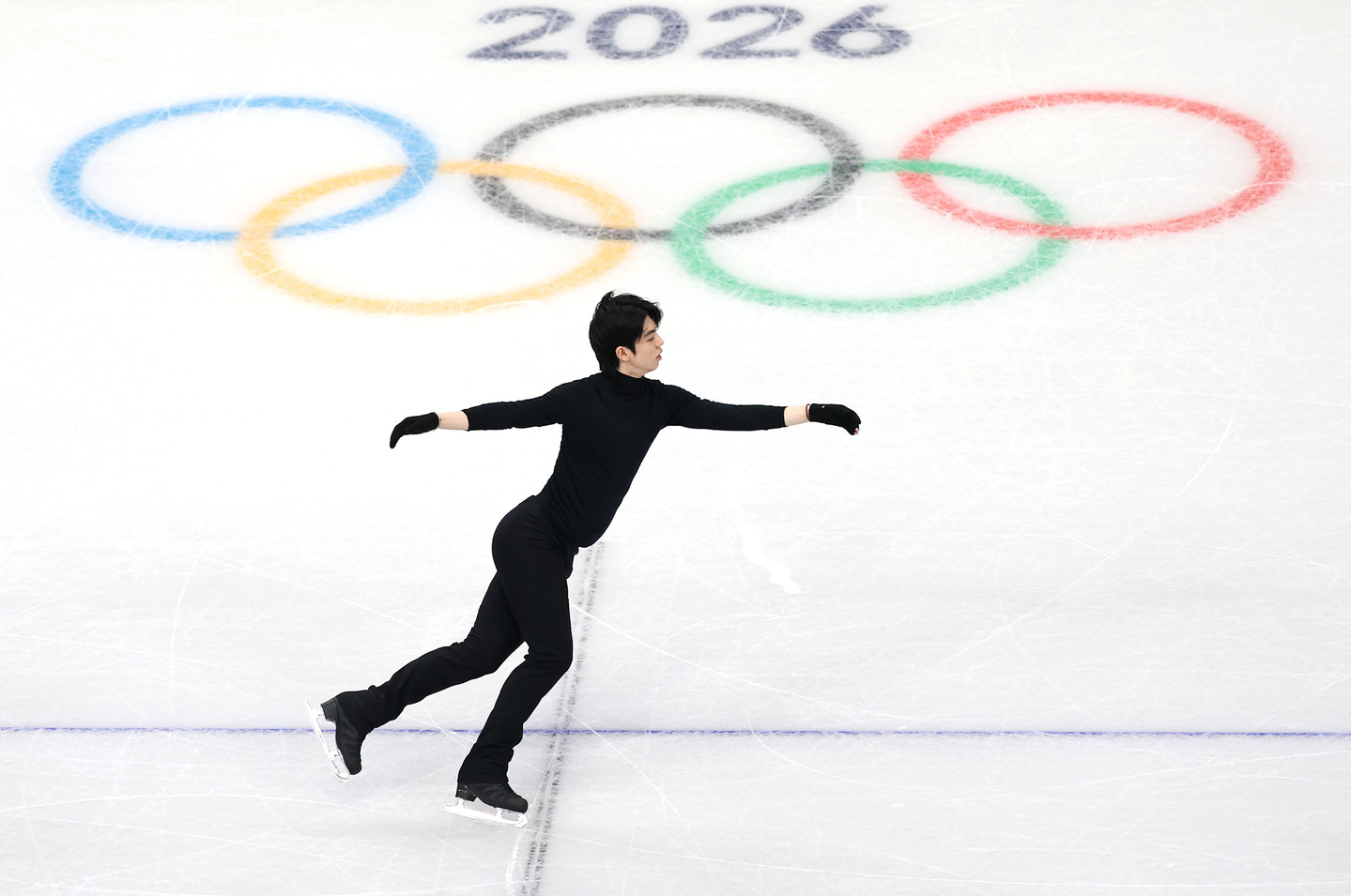 Korean figure skater Cha Jun-hwan performs during a practice session for the 2026 Winter Olympics at Milano Ice Skating Arena in Milan on Feb. 5. [YONHAP]