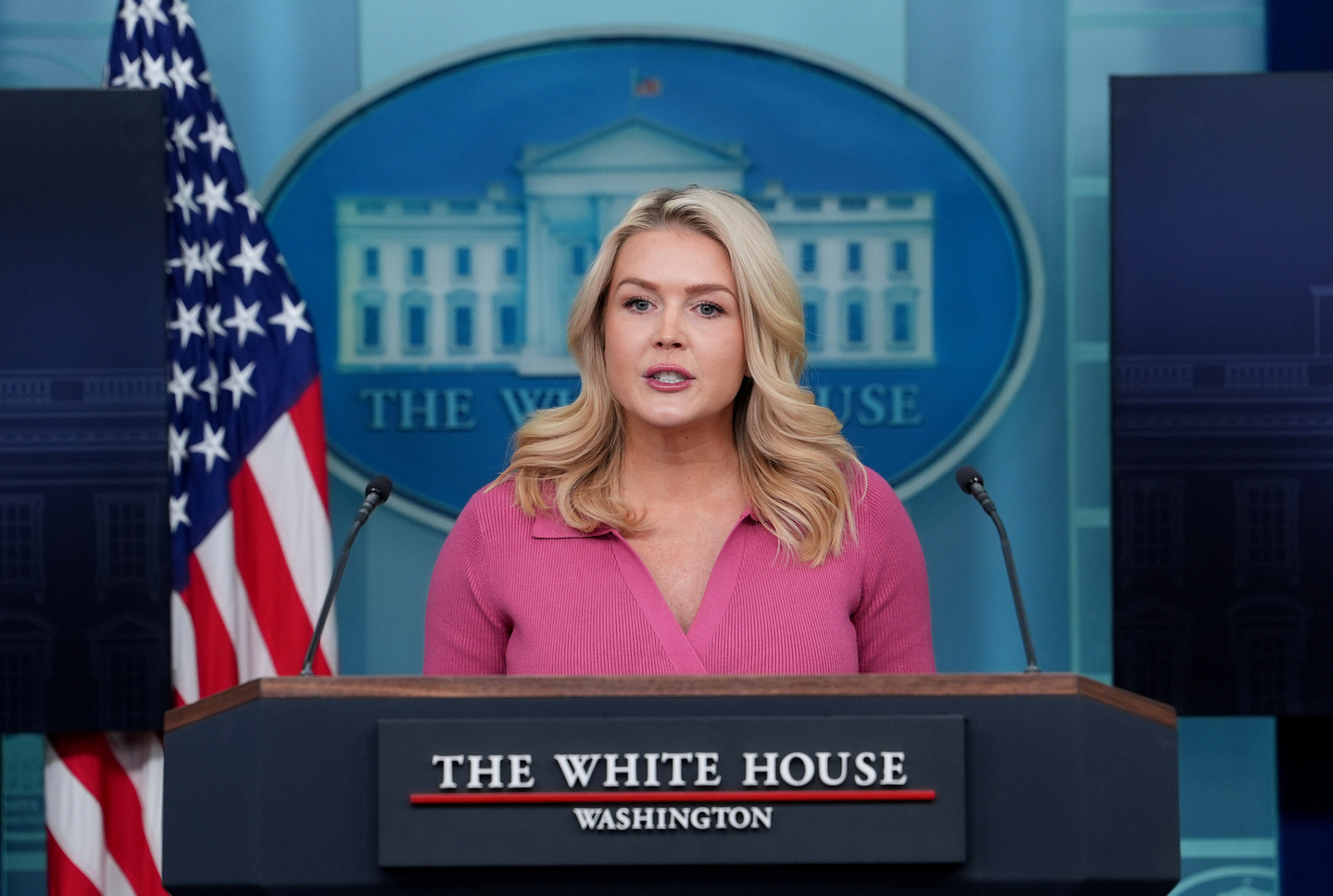 White House Press Secretary Karoline Leavitt speaks during a press briefing at the White House in Washington on Feb. 5. [AP/YONHAP]