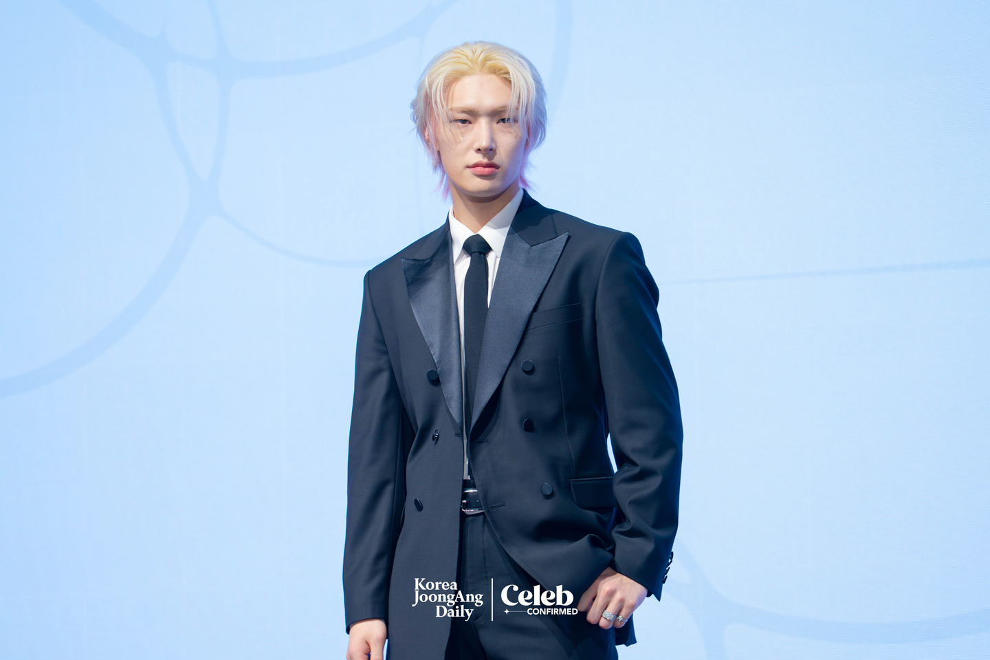 Ateez’s Mingi poses for photos during a press conference for the release of the group’s 13th EP, “Golden Hour: Part.4,” at the Fairmont Ambassador Seoul in western Seoul on Feb. 5. [DANIELA GONZALEZ PEREZ]