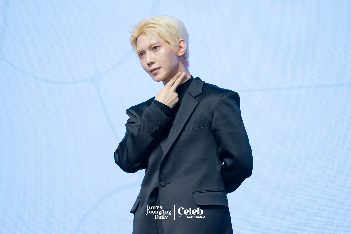 Ateez’s Yeosang poses for photos during a press conference for the release of the group’s 13th EP, “Golden Hour: Part.4,” at the Fairmont Ambassador Seoul in western Seoul on Feb. 5. [DANIELA GONZALEZ PEREZ]
