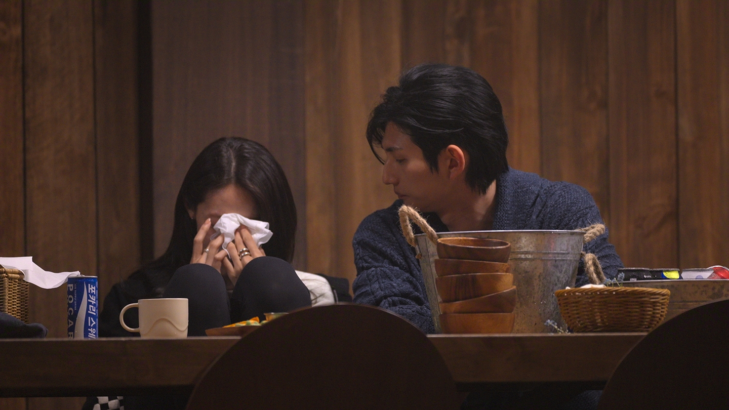 Choi Mina Sue, left, and Lee Sung-hun from the fifth season of Netflix dating show ″Single's Inferno″ (2021-) [NETFLIX]