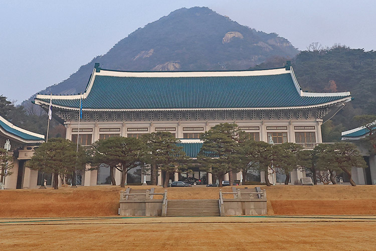 The Blue House in central Seoul [YONHAP]