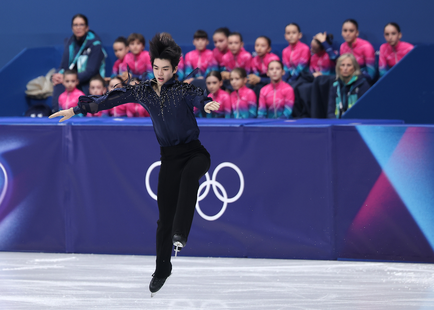 Figure skater Cha Jun-hwan competes during the men's short program at the Milano Speed Skating Stadium in Italy at the 2026 Milan-Cortina Winter Olympics. [NEWS1] 