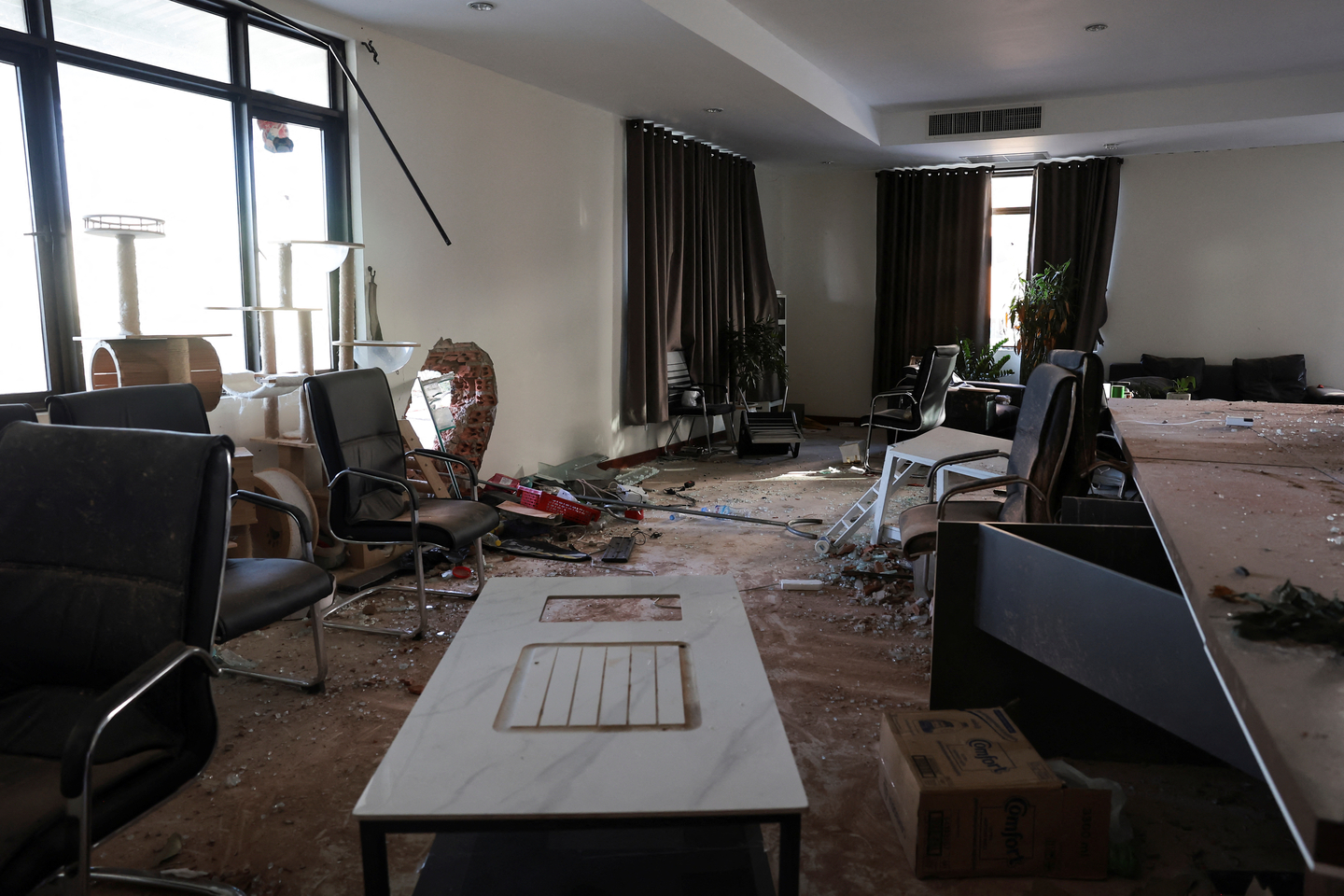A private room, where managers overseeing scam operations stayed, is covered in debris inside a compound in O'Smach at the Chong Chom-O'Smach border crossing in Samraong, Oddar Meanchey Province, Cambodia, on Feb. 2. [REUTERS/YONHAP]