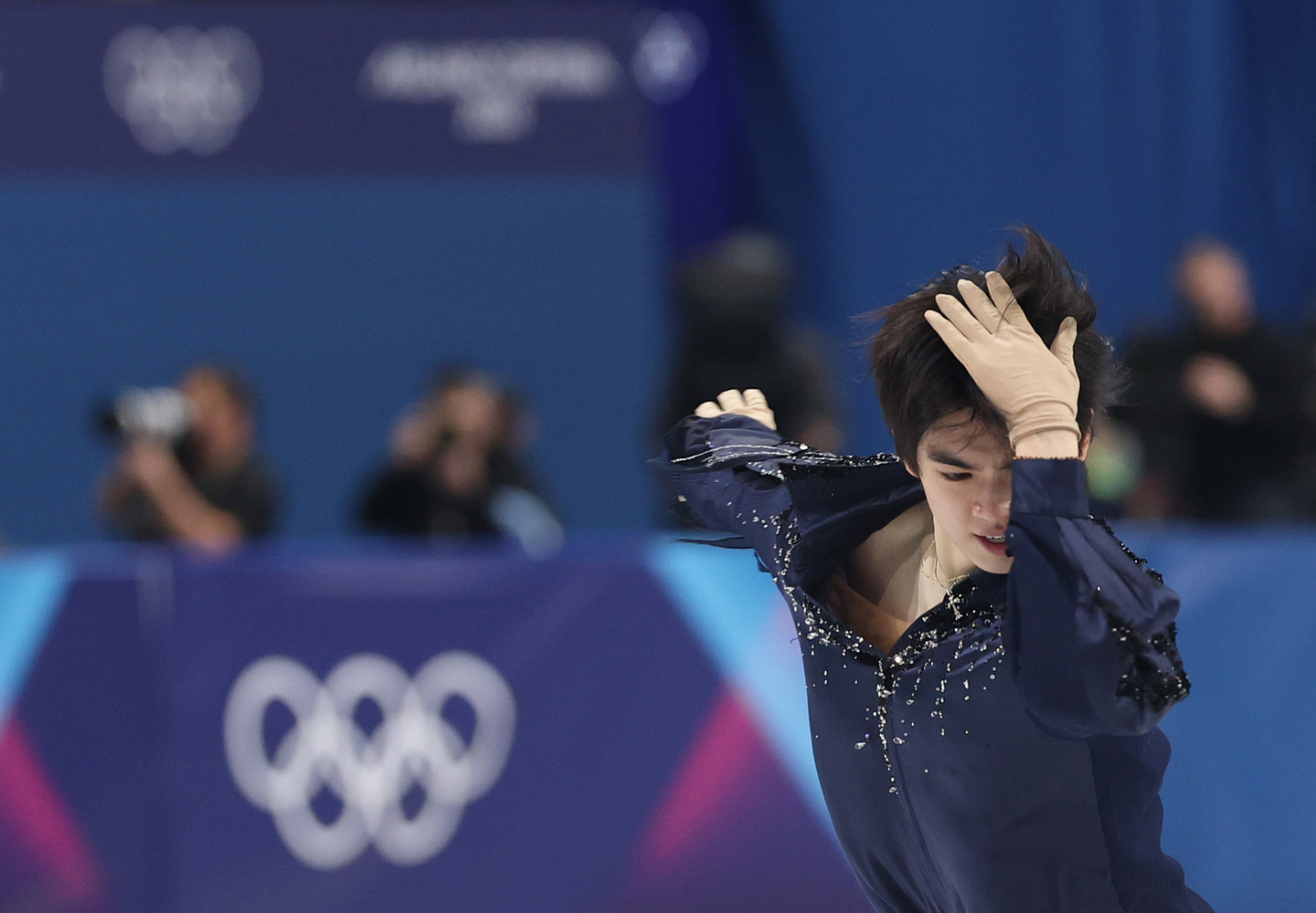 Cha Jun-hwan of Korea performs his short program in the men's singles figure skating competition at the Winter Olympics at Milano Ice Skating Arena in Milan on Feb. 10. [YONHAP] 