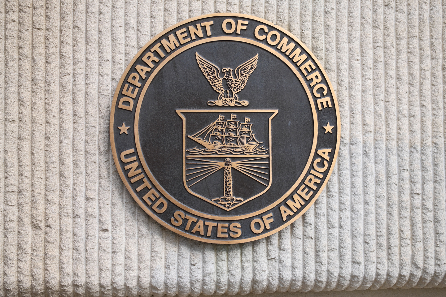 The U.S. Commerce Department logo at its building in Washington is seen in this undated file photo.  [YONHAP] 
