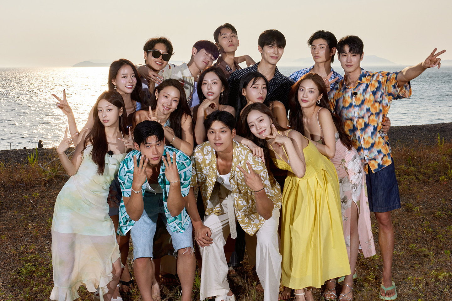 The cast of the fifth season of Netflix dating show ″Single's Inferno″ (2021-) [NETFLIX]