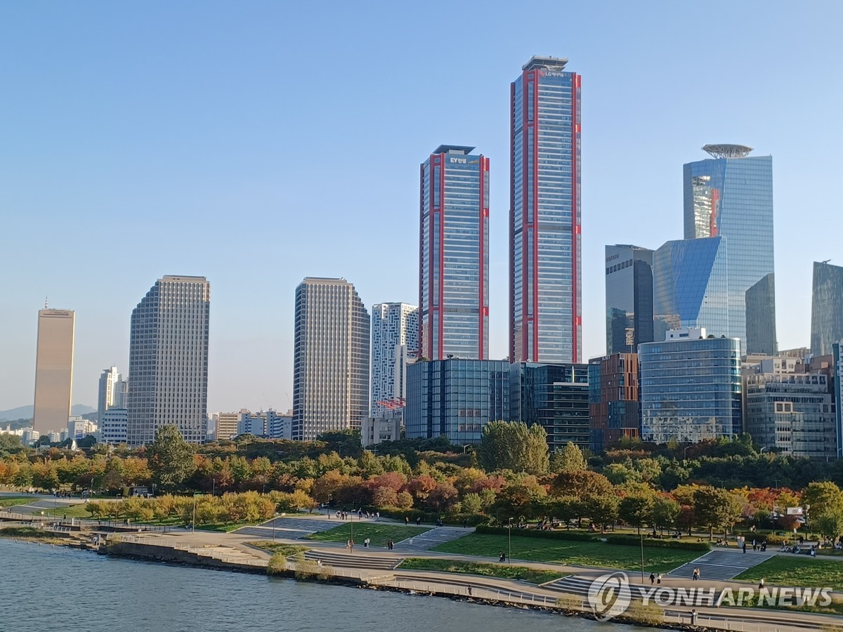 The financial district of Yeouido in western Seoul [YONHAP] 