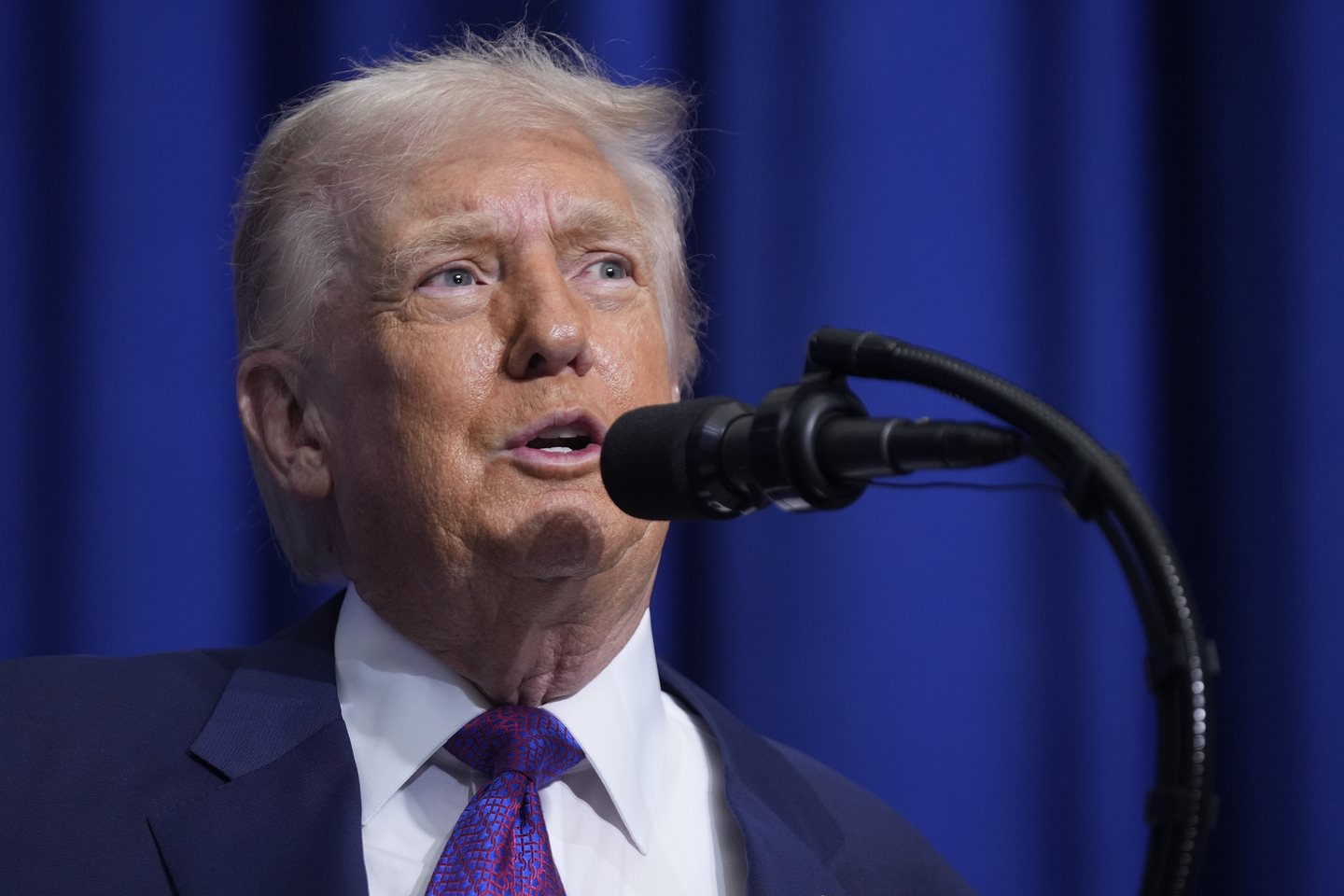President Donald Trump speaks during a Board of Peace meeting at the U.S. Institute of Peace on Feb. 19 in Washington.  [AP/YONHAP] 