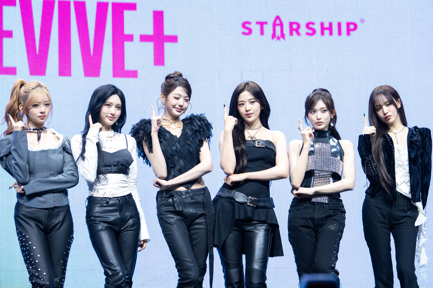 Girl group IVE poses for photos during a press showcase for its second full-length album, ″Revive+,″ held at Yes24 Live Hall in eastern Seoul on Feb. 23. [DANIELA GONZALEZ PEREZ]