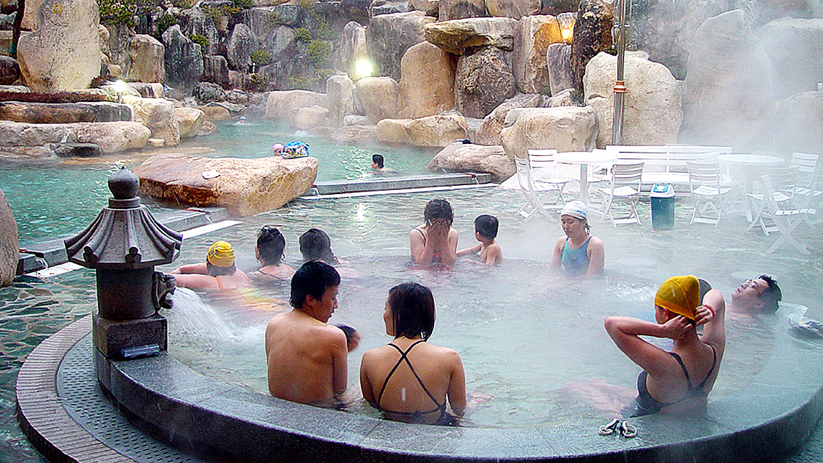 Bugok Hawaii is seen in Changnyeong County, South Gyeongsang. [JOONGANG ILBO]  
